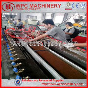 Wood plastic composite PP/PE WPC profile making machine/WPC floor decking making machine